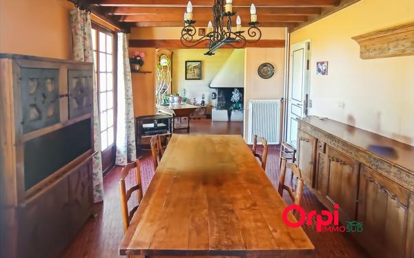 Maison à vendre    7 pièces • 151 m2 Sains-en-Amiénois