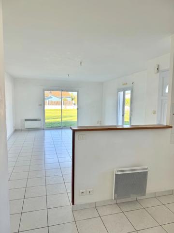 Dpt Vendée (85), à vendre LE PERRIER Maison T4 Plain pied sur 1000,00 m2 -