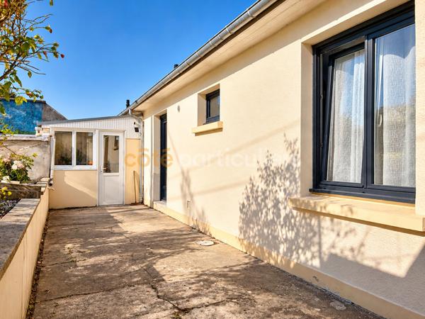 Vente
                Maison70 m² - 4 Pièces -
                    CHERBOURG EN COTENTIN (50470)