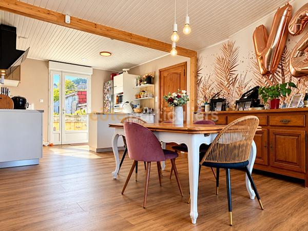 Vente
                Maison70 m² - 4 Pièces -
                    CHERBOURG EN COTENTIN (50470)