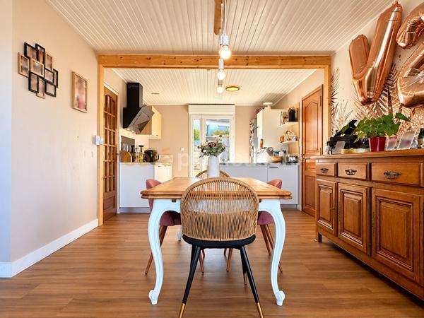 Vente
                Maison70 m² - 4 Pièces -
                    CHERBOURG EN COTENTIN (50470)