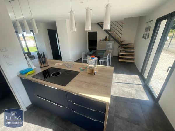 Maison à louer 4 pièces 112.43m²