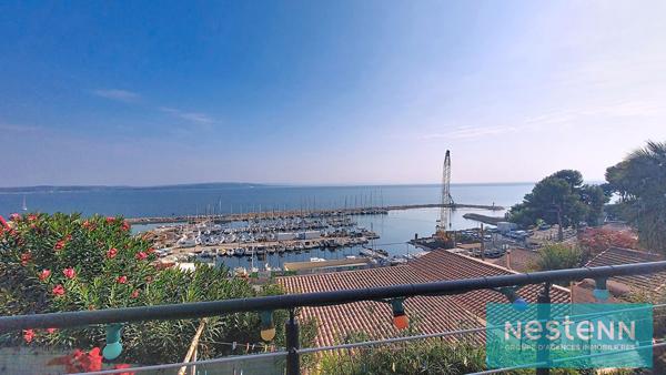 ISTRES, Les Heures Claires, Vue panoramique, Maison plain-pied type 59m² + studio indépendant de 16m², garage, terrasses, jardin et cave