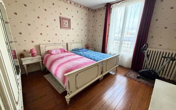 Maison à vendre    8 pièces • 224 m2 Saint-Maur-des-Fossés