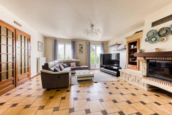 Maison Pontault Combault 6 pièce(s) 130 m2