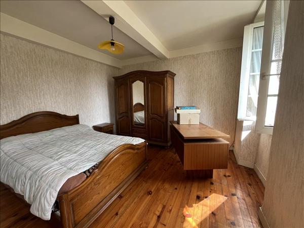 Maison à vendre |  Saint-Gaudens |  8 pièces | 240 m²