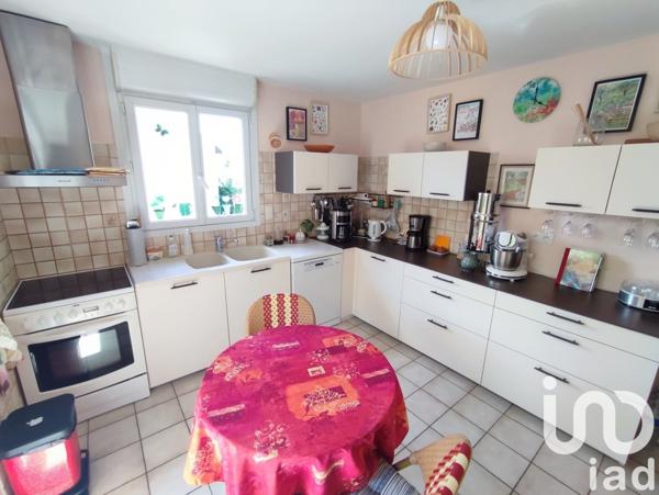 Maison 8 pièces de 211 m² à Chartres (28000)