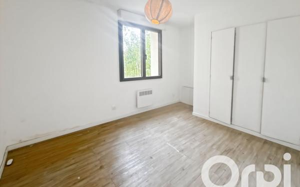 Maison à vendre    8 pièces •  Pont-Saint-Esprit