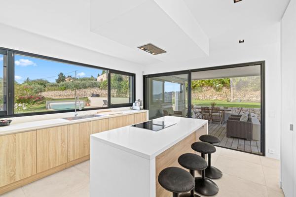 Vente Maison contemporaine Vence 6 Pièces 188 m²