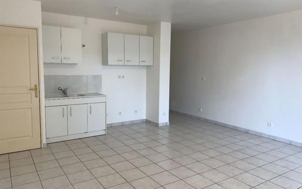 Appartement à louer    1 pièce •  Villefranche-sur-Saône