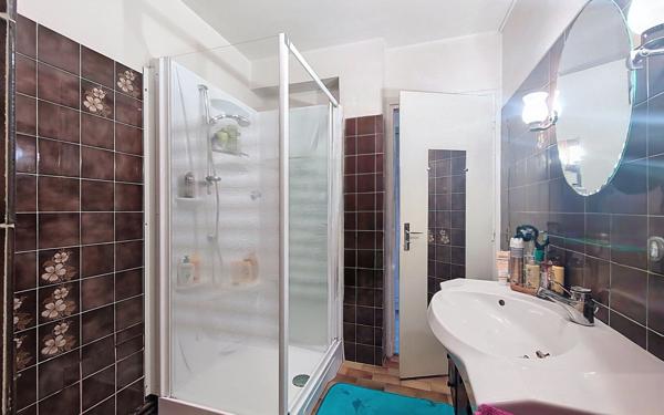 Appartement à vendre    2 pièces • 32,87 m2 Mauriac