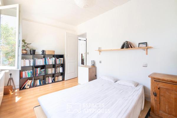 Maison de plain pied avec jardin arboré de 1400m²