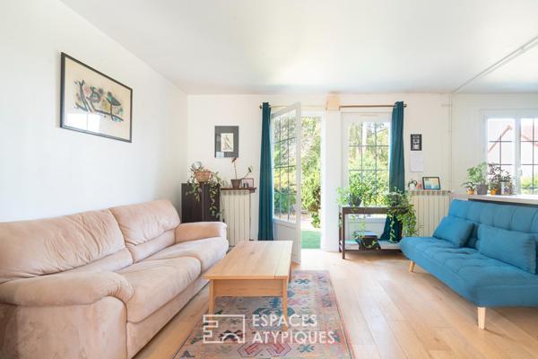 Maison de plain pied avec jardin arboré de 1400m²