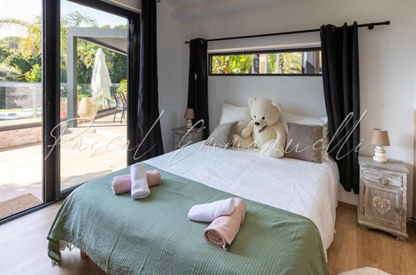 Villa Cannes 8 pièce(s) 410 m2 Cannes Californie 6 900 000 euros