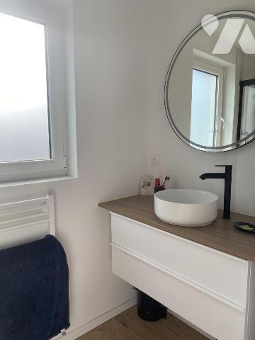 BREST, RIVE DROITE, à deux pas de la plage, maison moderne de 104m²