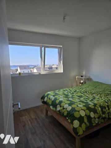 BREST, RIVE DROITE, à deux pas de la plage, maison moderne de 104m²