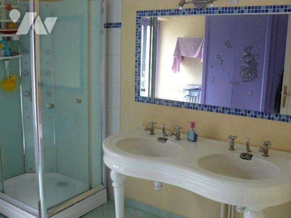 Maison à vendre à Raon-l'Étape (88110) dans les Vosges (88)

Maison en vente à Raon-l'Étape, ...