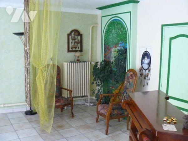 Maison à vendre à Raon-l'Étape (88110) dans les Vosges (88)

Maison en vente à Raon-l'Étape, ...