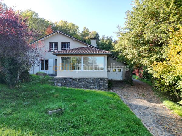 Vente Maison152 m² - 5 Pièces - ESPALY SAINT MARCEL (43000)