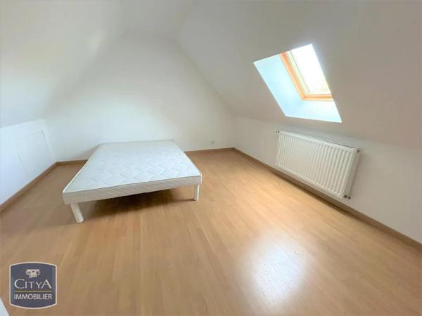 Maison à louer 4 pièces 70.62m² Laon (02000)