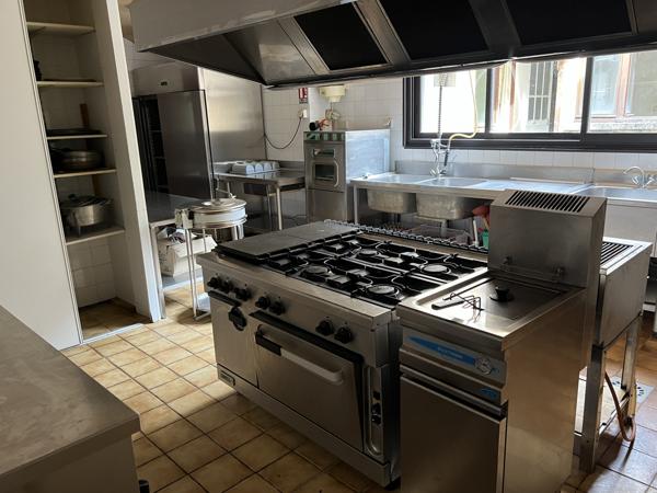 Local Commercial - 428 m²