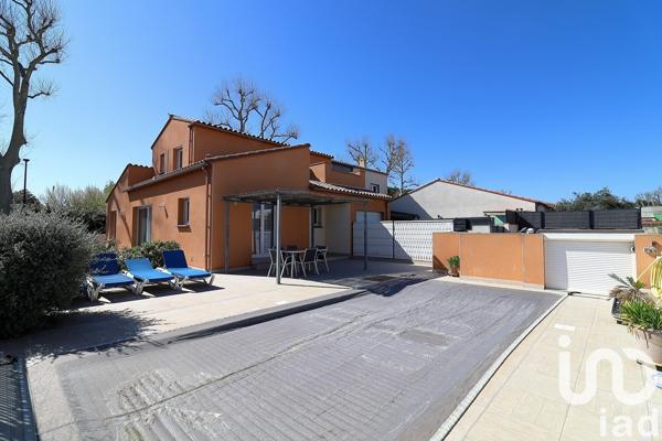 Maison 5 pièces de 136 m² à Alénya (66200)