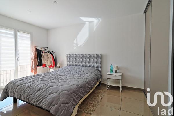 Maison 5 pièces de 136 m² à Alénya (66200)