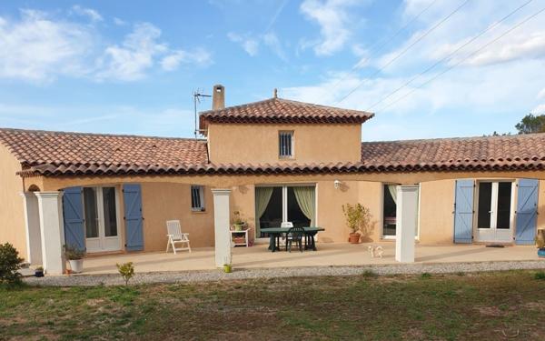 Maison à vendre    4 pièces •  Pierrefeu-du-Var