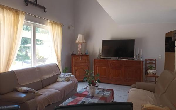 Maison à vendre    4 pièces •  Pierrefeu-du-Var