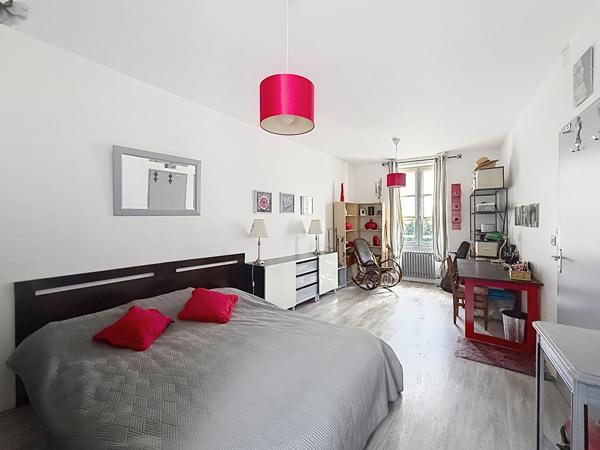 Maison Cregy Les Meaux -160 m2 - 5 chambres - jardin - 2 garages