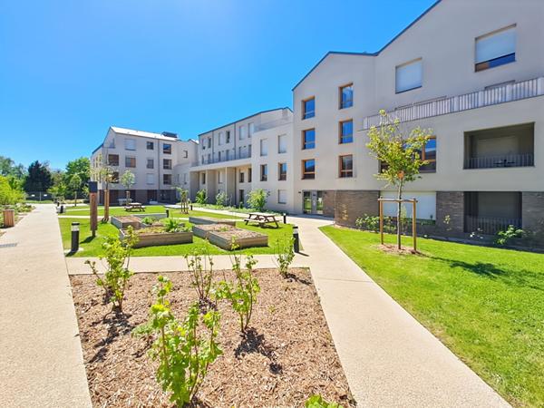Appartement T3 année 2024 de 61 m² dans la résidence "Recto Verso" à Arpajon
