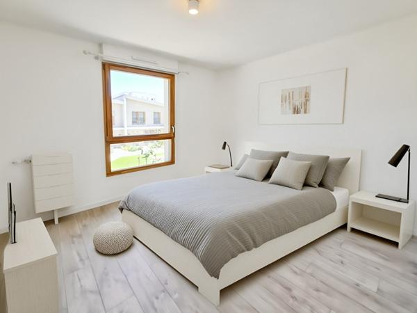 Appartement T3 année 2024 de 61 m² dans la résidence "Recto Verso" à Arpajon