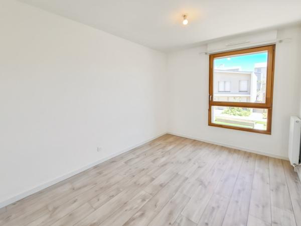 Appartement T3 année 2024 de 61 m² dans la résidence "Recto Verso" à Arpajon