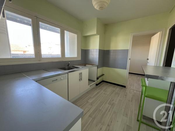 Appartement F3 à vendre  3 pièces - 63,42 m2 LANNEMEZAN - 65