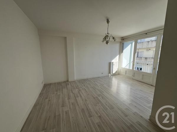 Appartement F3 à vendre  3 pièces - 63,42 m2 LANNEMEZAN - 65