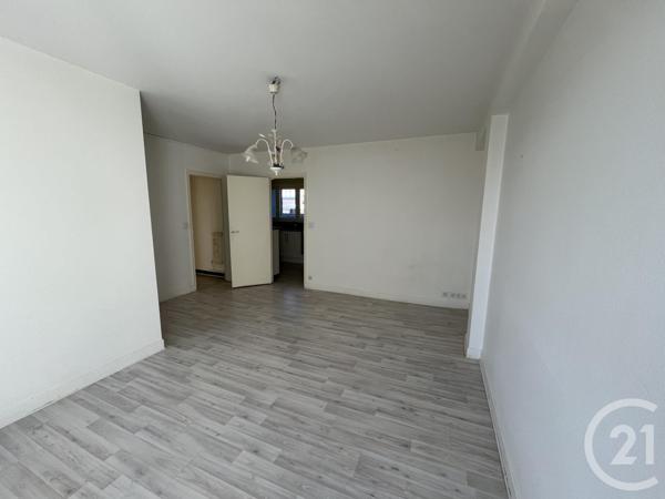 Appartement F3 à vendre  3 pièces - 63,42 m2 LANNEMEZAN - 65