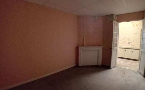 Immeuble à vendre    9 pièces •  Saint-Pol-de-Léon