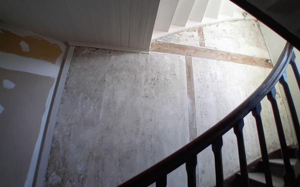 Immeuble à vendre    9 pièces •  Saint-Pol-de-Léon