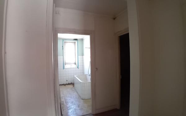 Immeuble à vendre    9 pièces •  Saint-Pol-de-Léon