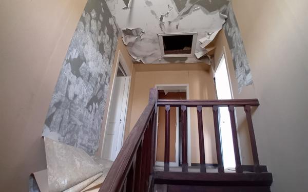 Immeuble à vendre    9 pièces •  Saint-Pol-de-Léon