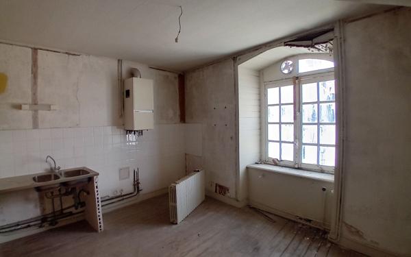 Immeuble à vendre    9 pièces •  Saint-Pol-de-Léon