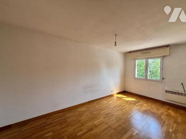 EXCLUSIVITE QUARTIER VILLEJEAN - SQUARE GUY DELFOSSE- RÉSIDENCE SECURISEE.
Venez découvrir cet...
