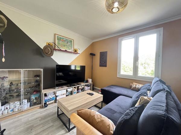 Appartement à louer 950 € CC Tours 4 p 73 m² DPE C