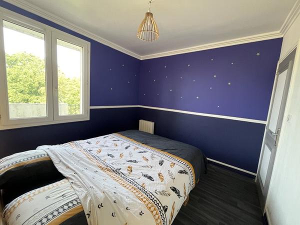 Appartement à louer 950 € CC Tours 4 p 73 m² DPE C