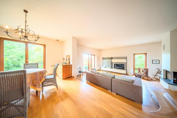 Superbe maison d'architecte de 218,35m² sur un terrain de 1089m²