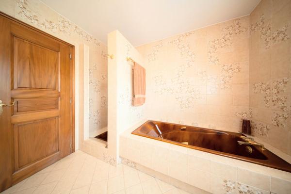 Superbe maison d'architecte de 218,35m² sur un terrain de 1089m²