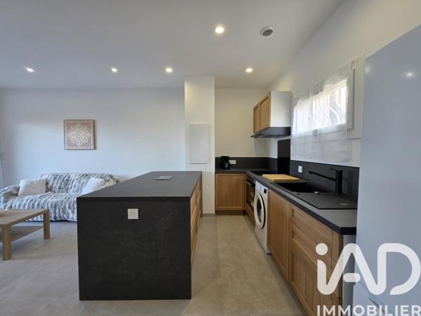 Location appartement 2 pièces 42 m² Roquebrune-sur-Argens