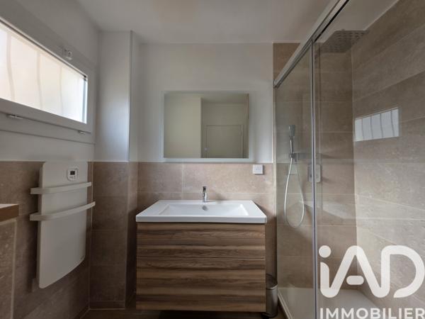 Location appartement 2 pièces 42 m² Roquebrune-sur-Argens