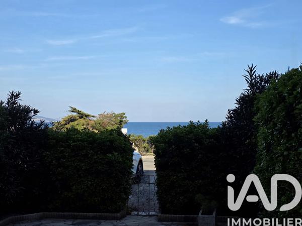 Location appartement 2 pièces 42 m² Roquebrune-sur-Argens