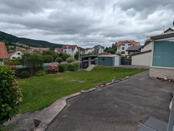 Maison de 200m2 environ avec véranda